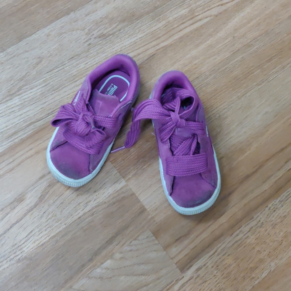 Girls Pumas